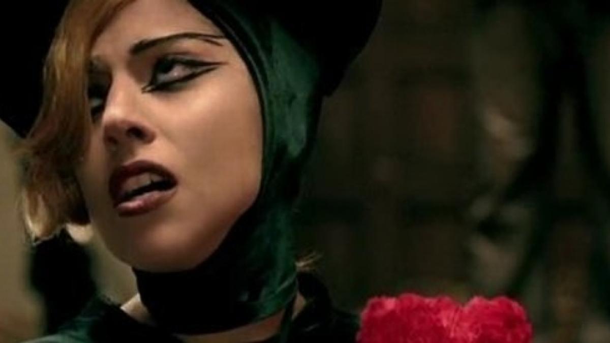 liga catolica piesa iuda a lui gaga este o mizerie