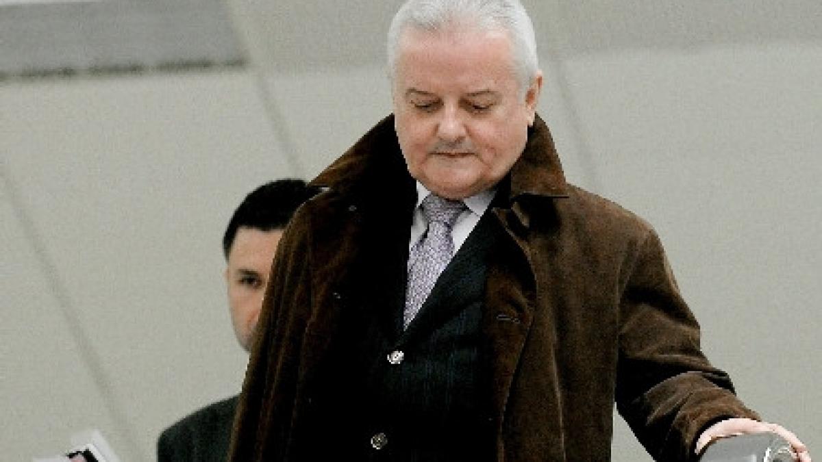 noua solicitare a lui irinel irina sa ii fie incredintata de cate ori monica pleaca din bucuresti