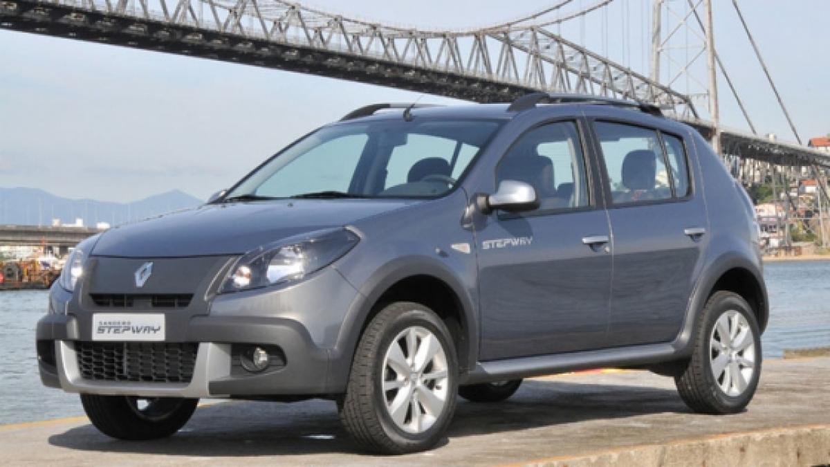 sandero isi arata noua fata