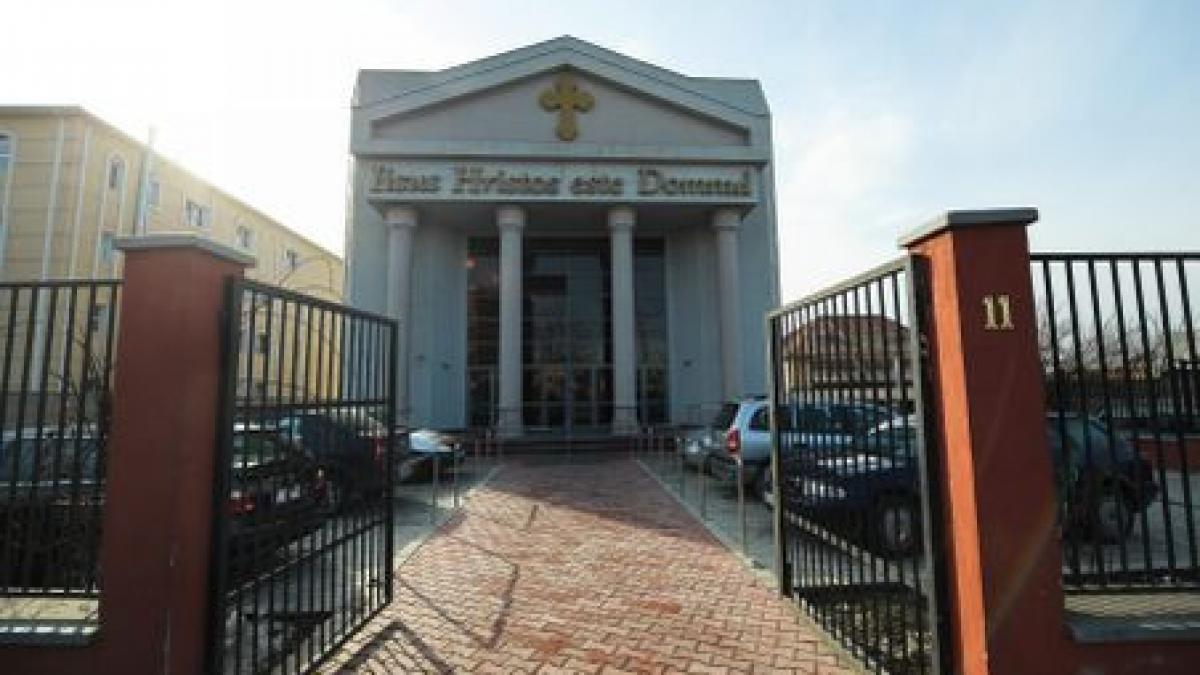 biserica romana si a construit hotel la ierusalim si a infiintat propria agentie de turism