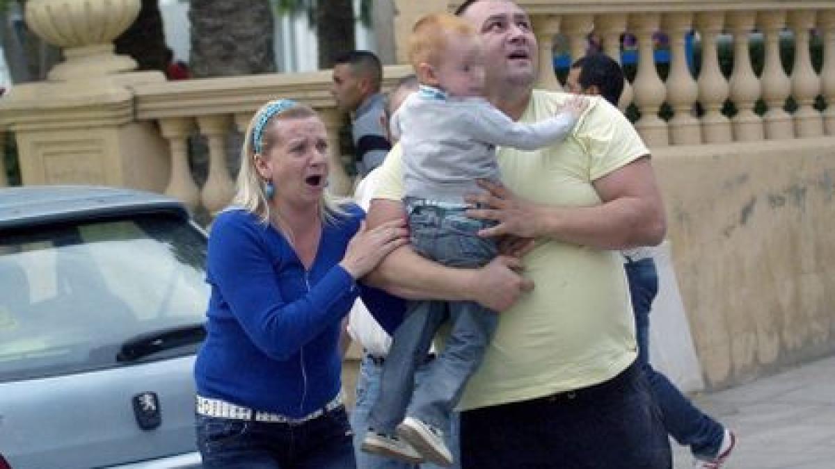 opt morti si mai multe cladiri distruse in urma cutremurelor din spania