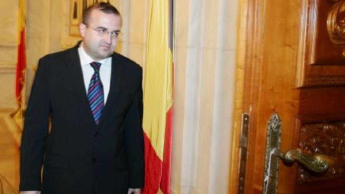 claudiu saftoiu am plecat de langa basescu deceptionat ca a renuntat la instinctele democratice