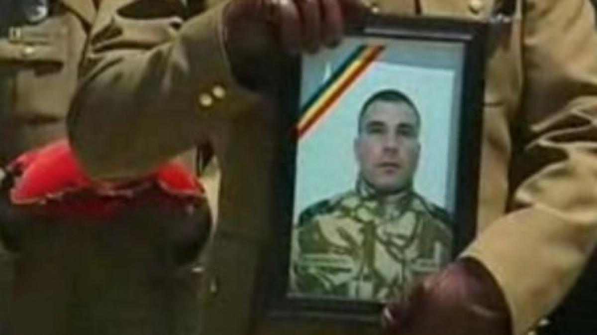 militarul roman ucis in afganistan a fost inmormantat in craiova