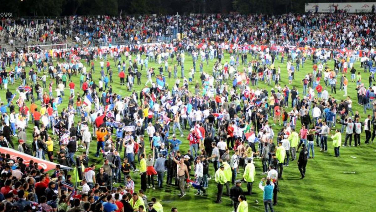 mii de oameni au sarbatorit in strada titlul cucerit de otelul marius stan victoria noastra este