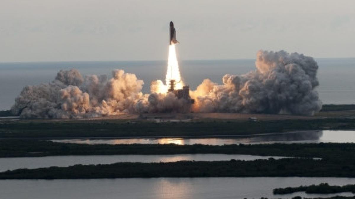 ultima misiune a navetei endeavour vezi imagini de la decolare