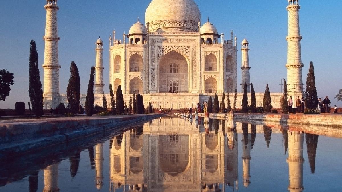 Slumdog Millionaire şi Taj Mahal - India pentru români