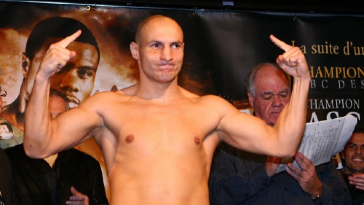 adrian diaconu a fost invins la puncte de americanul chad dawson in gala de la montreal