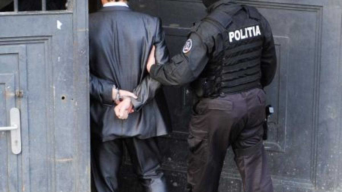 peste 40 de persoane au primit mandate de retinere in dosarul de contrabanda din portul constanta