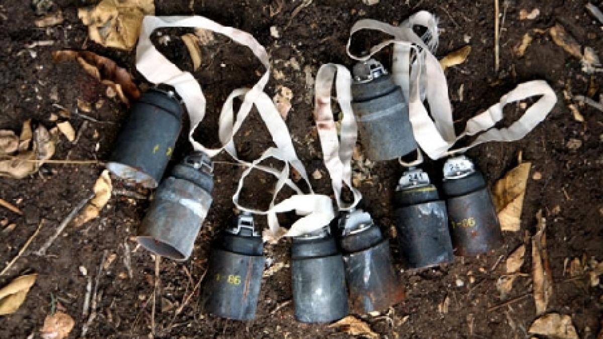 productia de bombe cu submunitie finantata de mari banci europene si mondiale