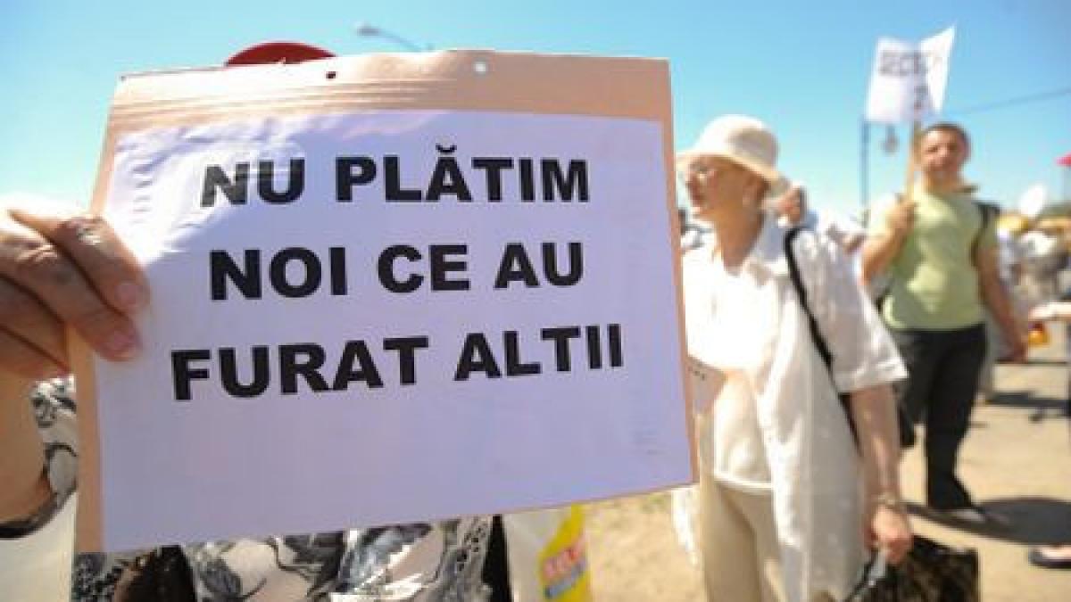 raport increderea romanilor in institutiile publice s a diminuat ingrijorator in 2010