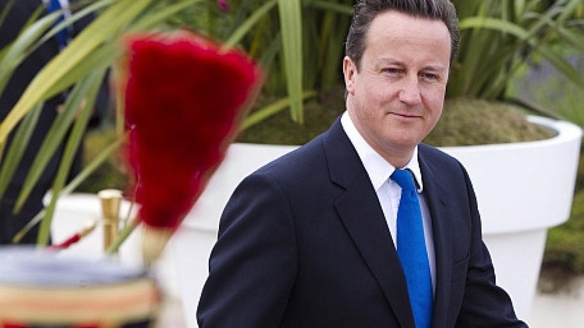 premierul britanic este de parere ca activitatile fifa au devenit intunecoase