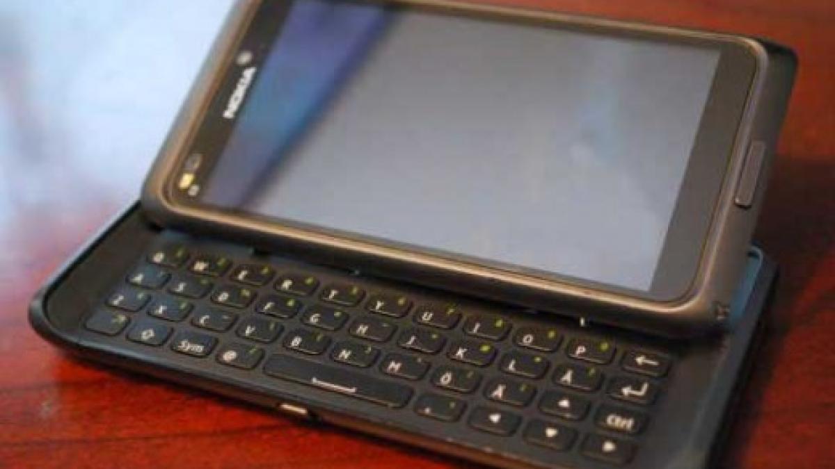 romanii sunt saraci dar pretentiosi cand vine vorba de telefoane mobile