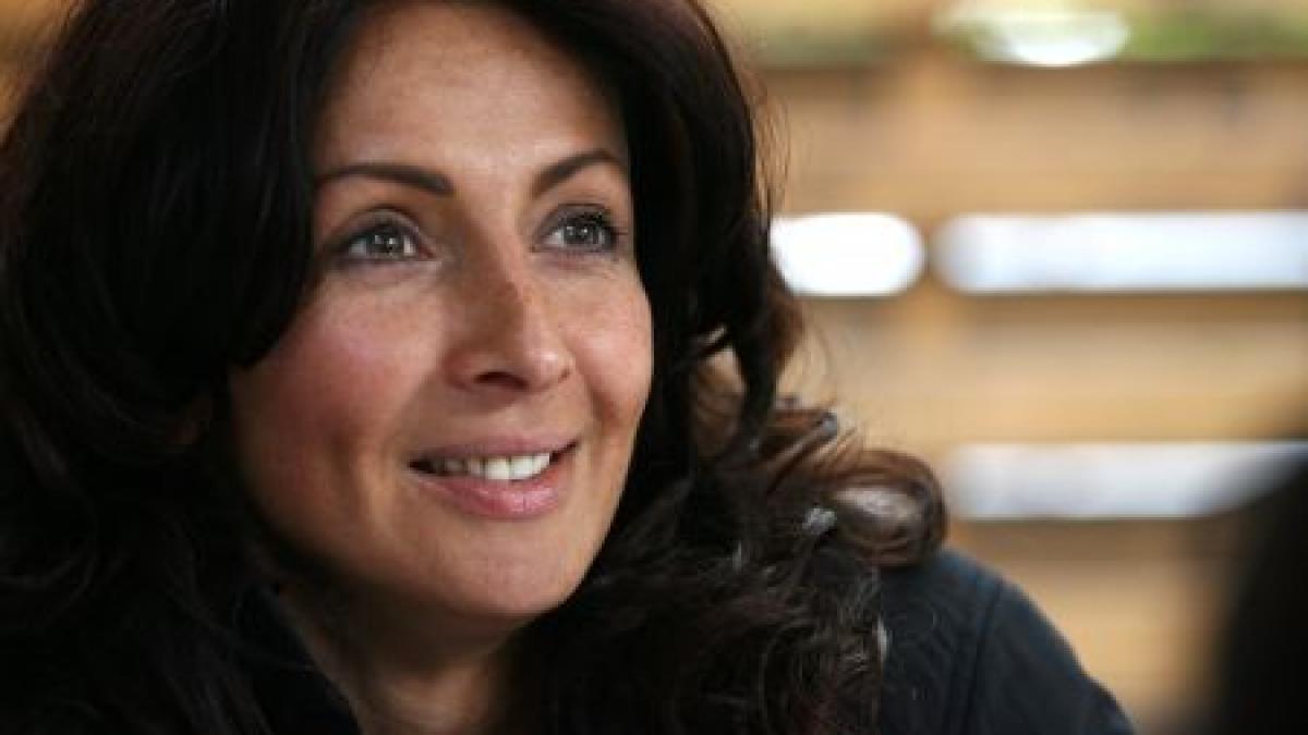 mihaela radulescu ameninta ca va da in judecata orice persoana care ii fura identitatea