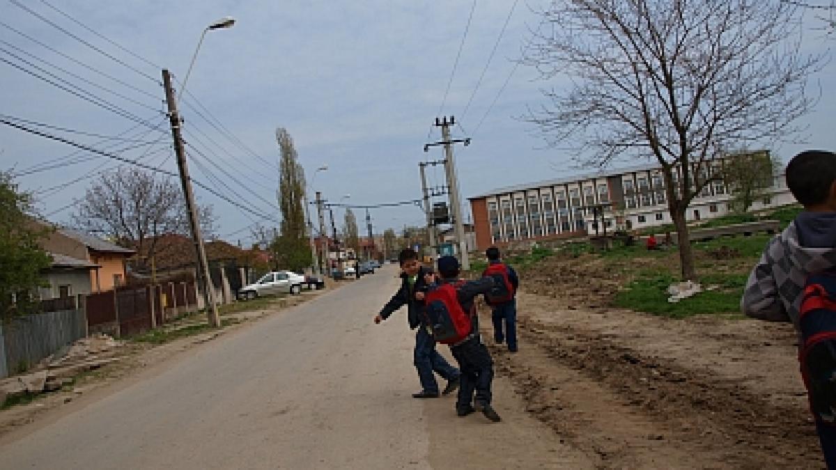 romania conduce intr un top al analfabetismului realizat de comisia europeana