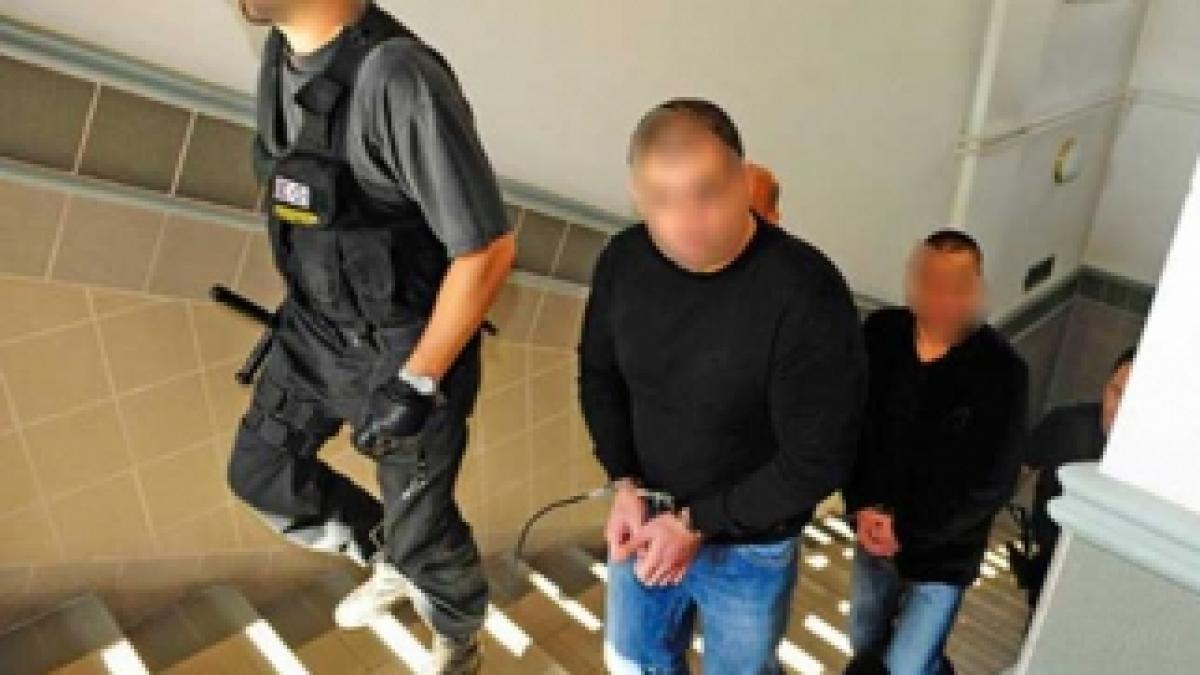 ucigasul lui marian cozma se destainuie am vrut sa l tai dar a intrat in cutit