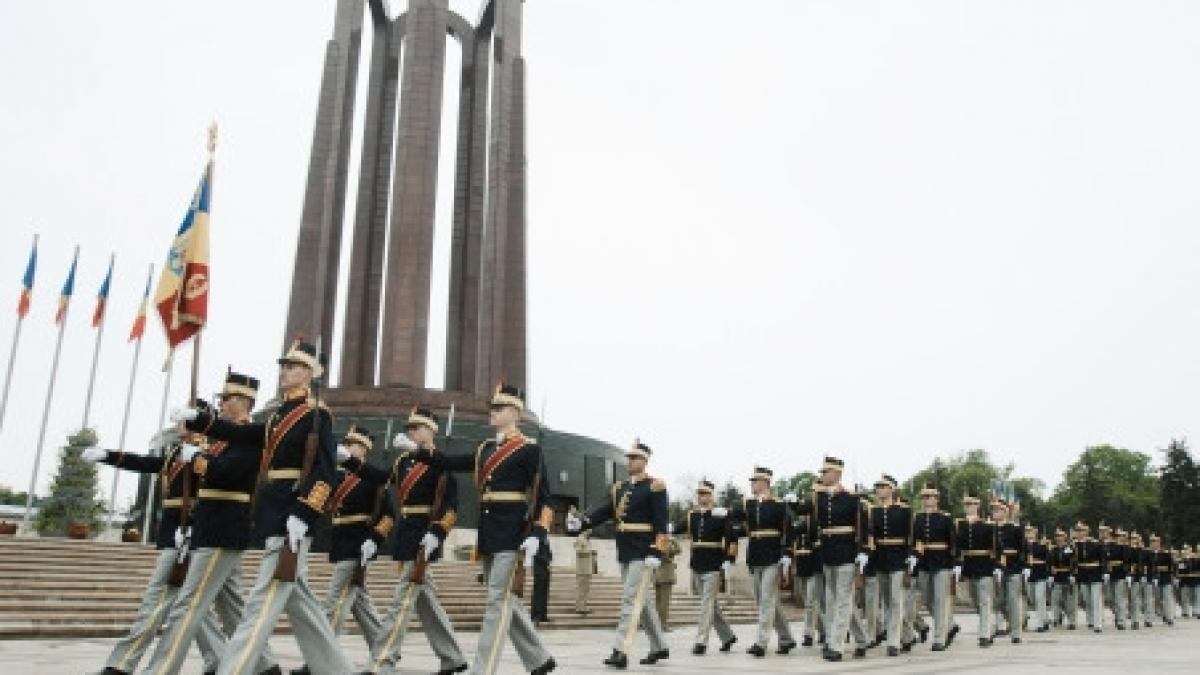 mapn organizeaza ceremonii militare si religioase de ziua eroilor