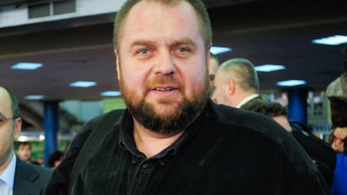 cristian tabara a fost retinut de politie dupa ce a atacat un fotoreporter