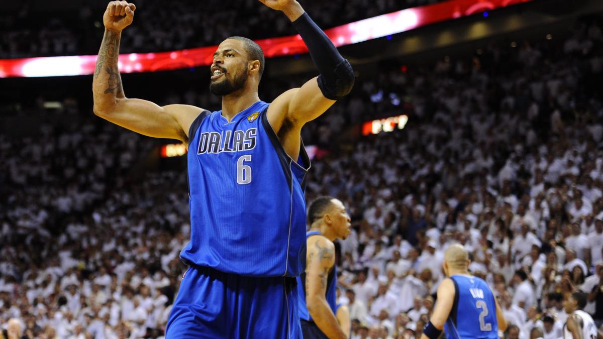 dallas mavericks castiga in miami si egaleaza scorul general in finala nba