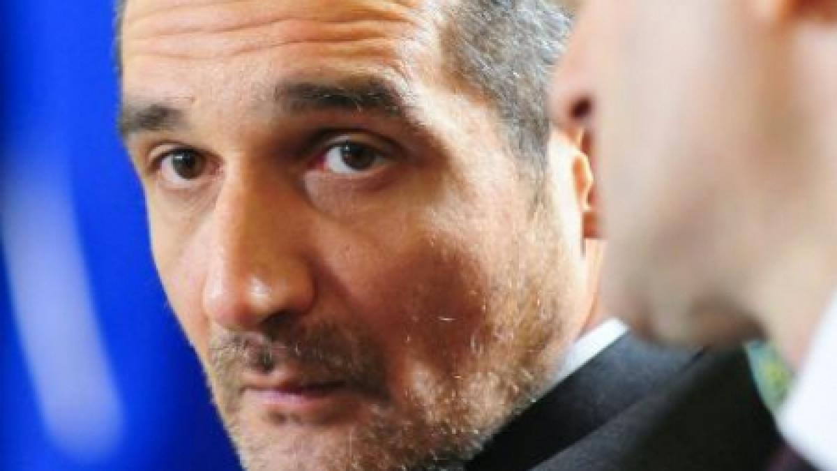 sebastian lazaroiu a preluat mandatul de ministru al muncii de la emil boc