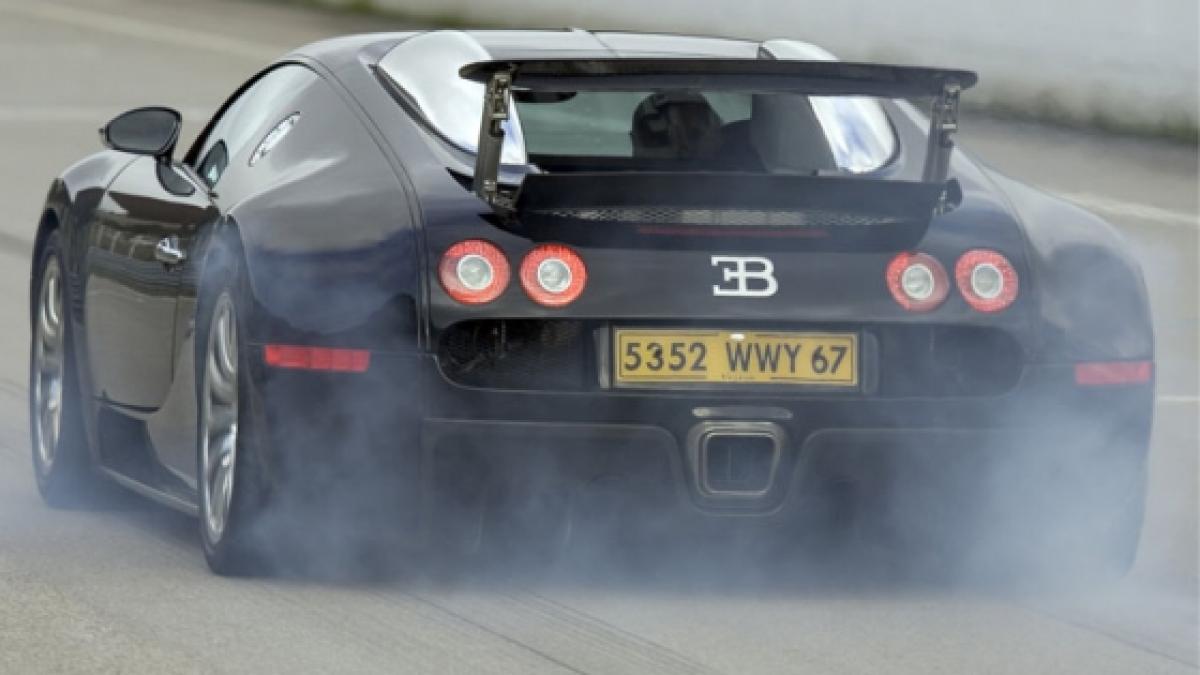 un gigel intr un veyron ghici buseala ce i