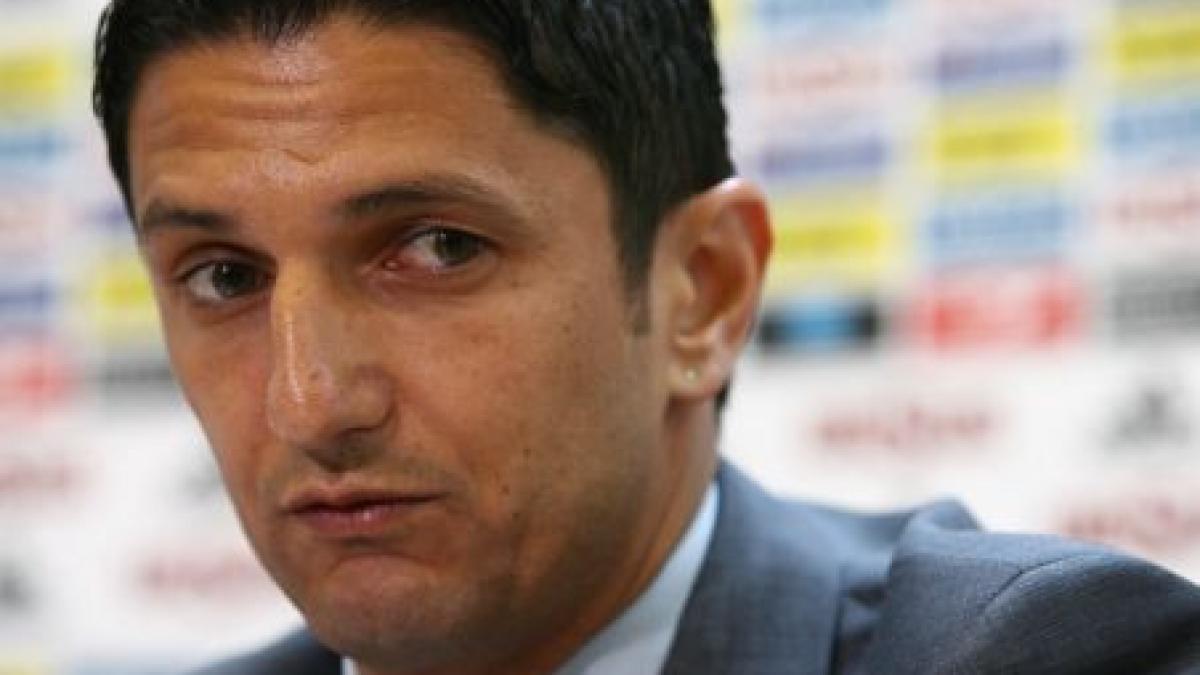 razvan lucescu a demisionat de la echipa nationala copos a semnat pe patru ani cu rapid