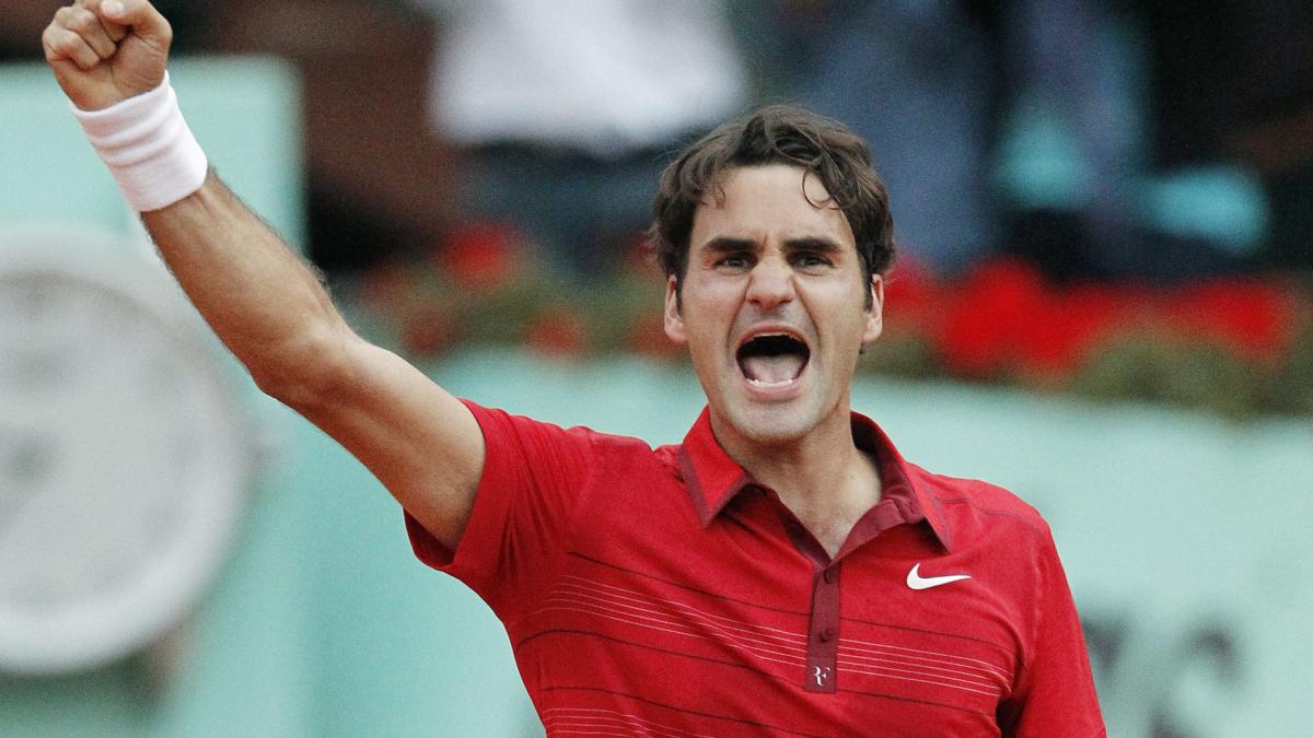roger federer a pus capat seriei de victorii a lui novak djokovic