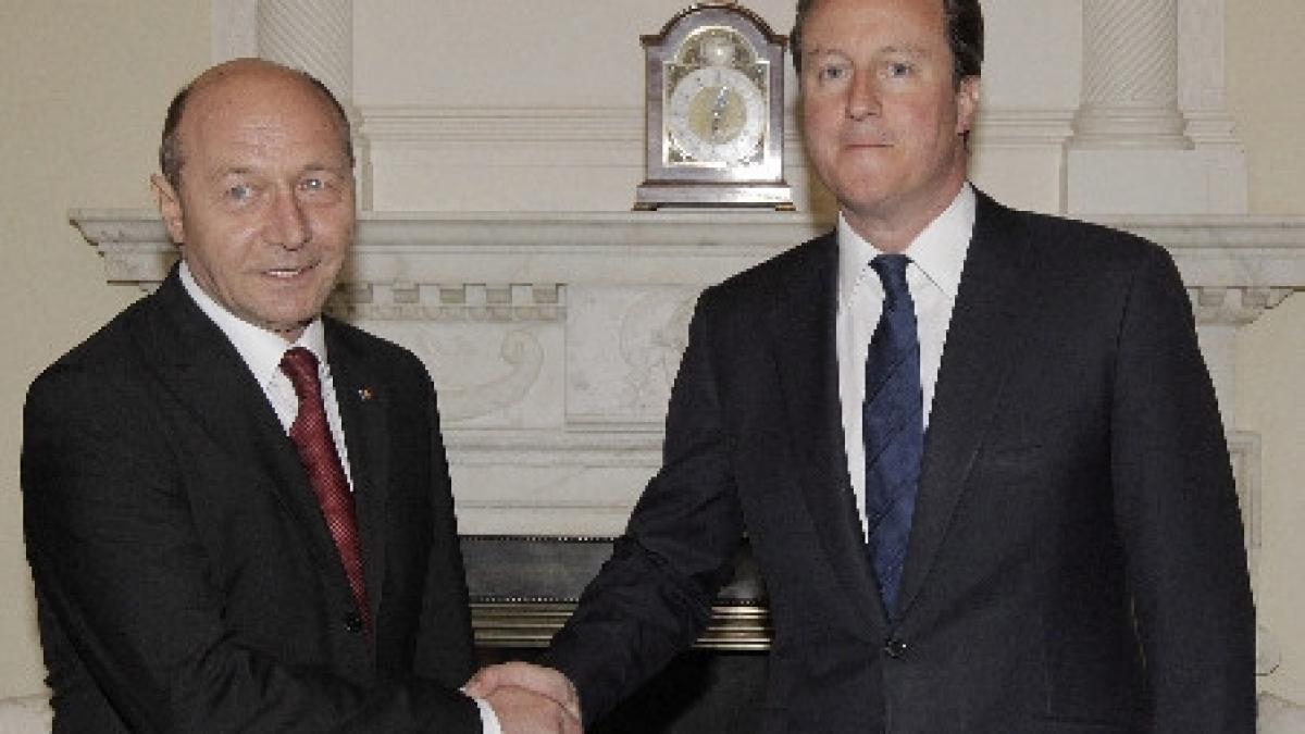 traian basescu se afla in vizita la londra seful statului a avut o intrevedere cu premierul marii