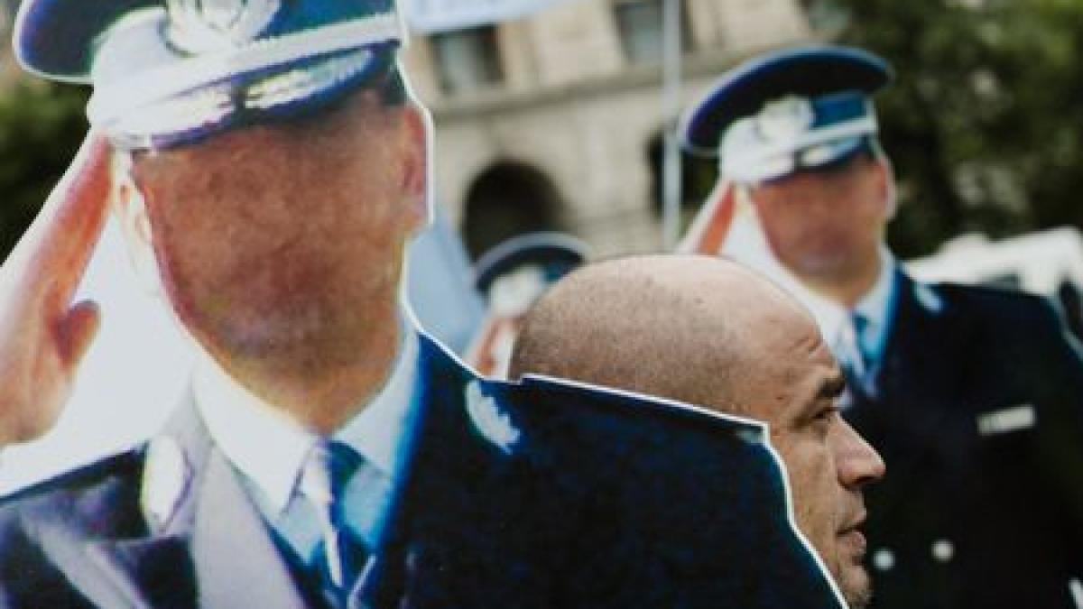 sute de politisti au iesit din nou in strada nemultumiti de decizia de disponibilizare