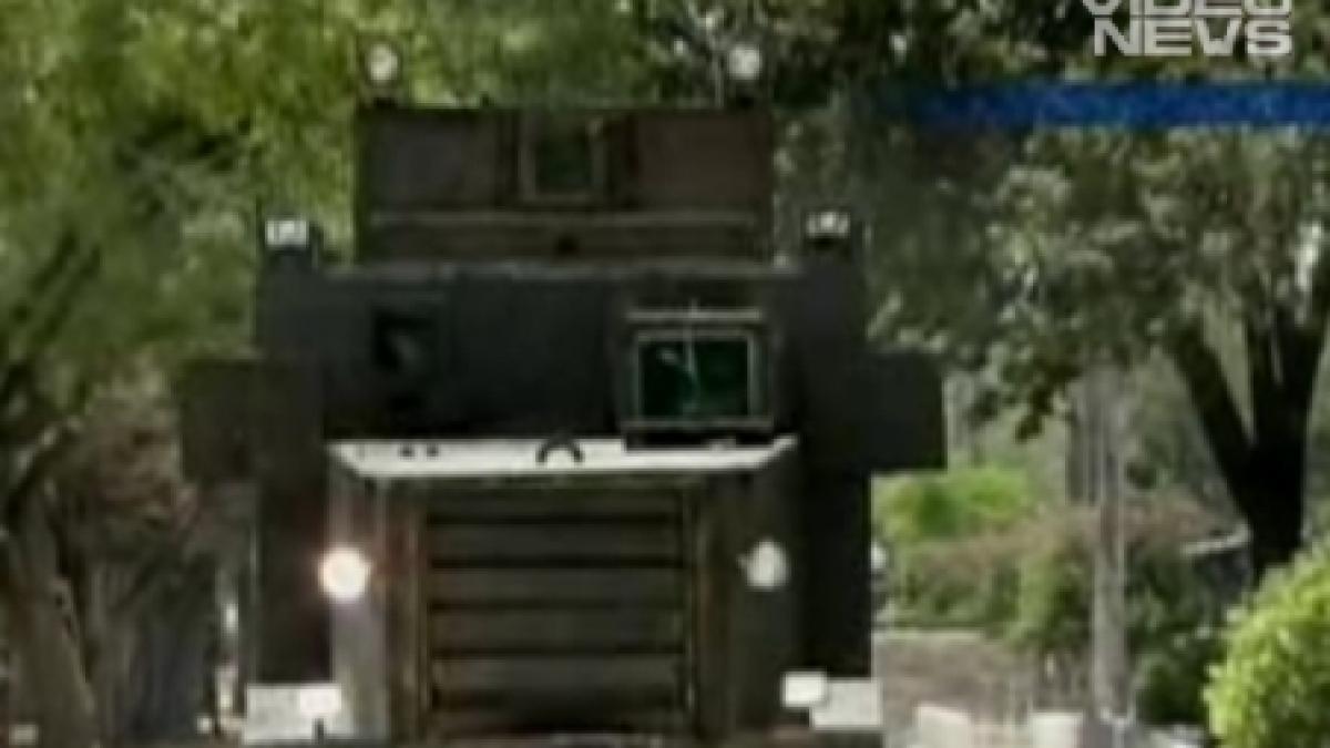 tancuri artizanale cu aer conditionat descoperite de militarii mexicani intr un atelier