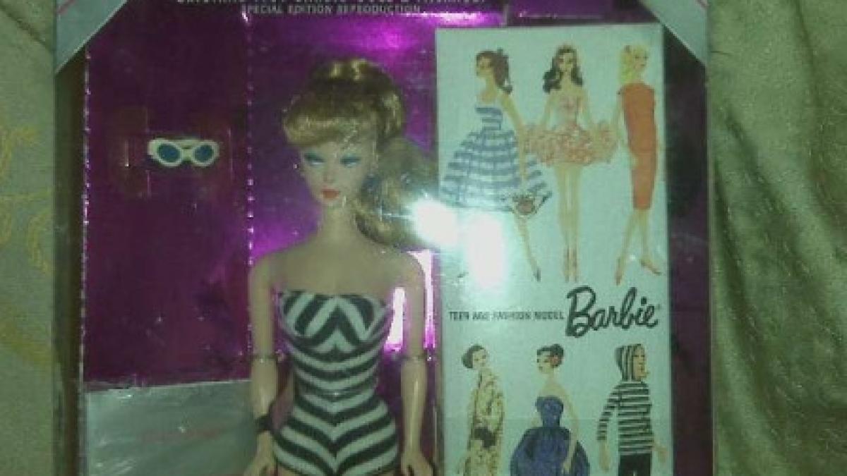 ambalajele papusilor barbie distrug padurea tropicala din indonezia