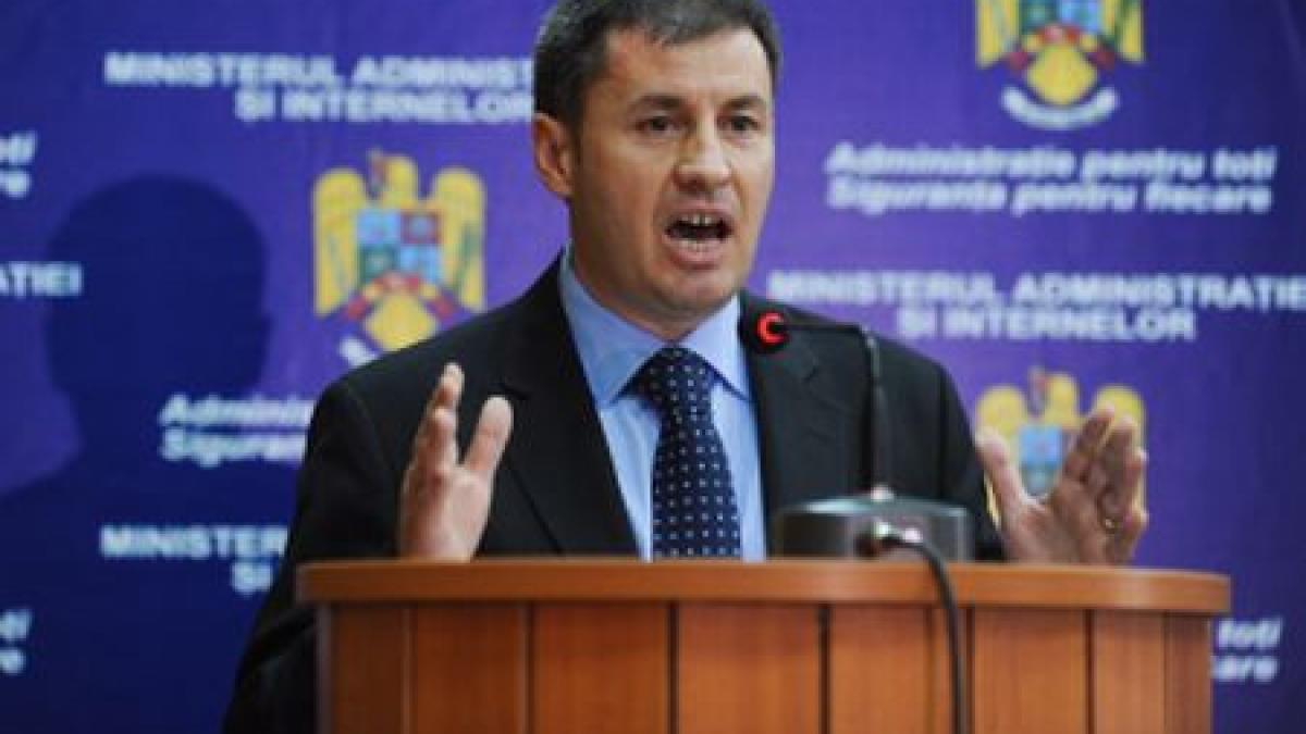 ministrul traian igas deranjat de jurnaliste sunteti rautacioase