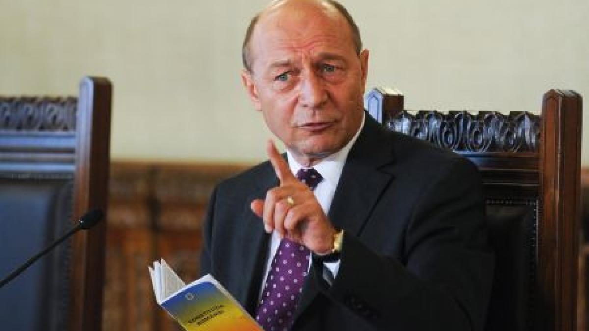 basescu i a certat pe ministri pentru nivelul scazut de absorbtie a fondurilor europene