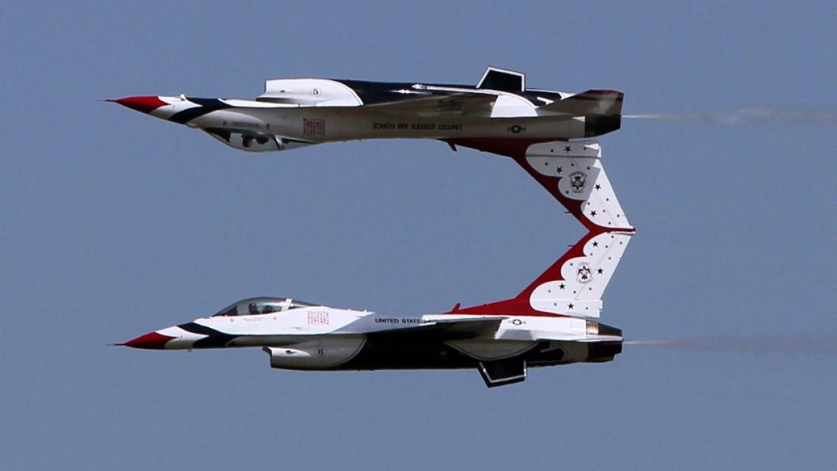 fotografii care iti taie respiratia constanta air show 2011 thunder over the black sea