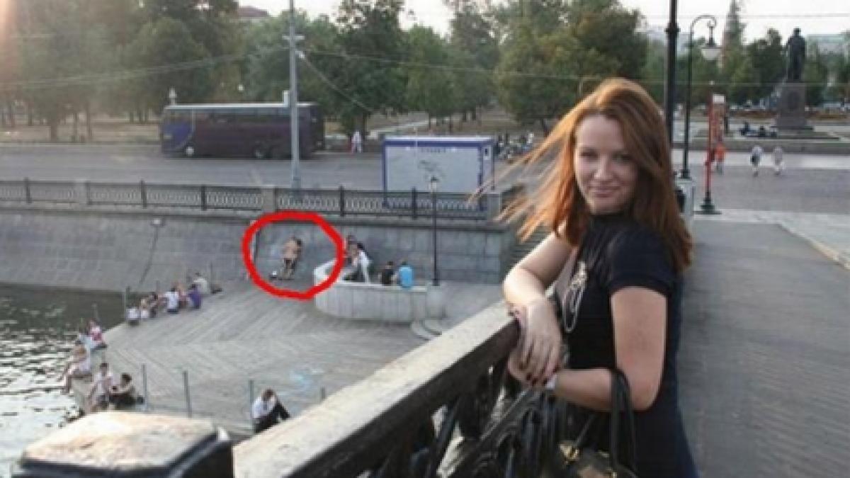 tineri suprinsi accidental intr o poza in timp ce faceau sex in public