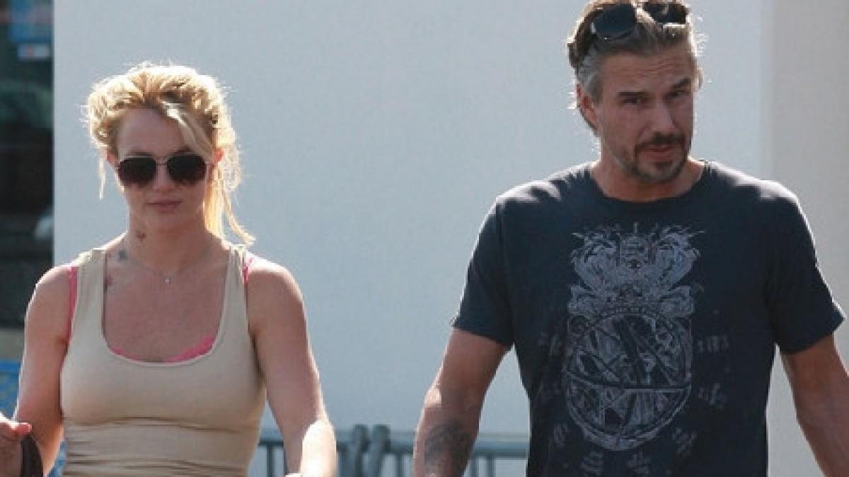 la altar pentru a treia oara britney spears se marita cu fostul sau impresar