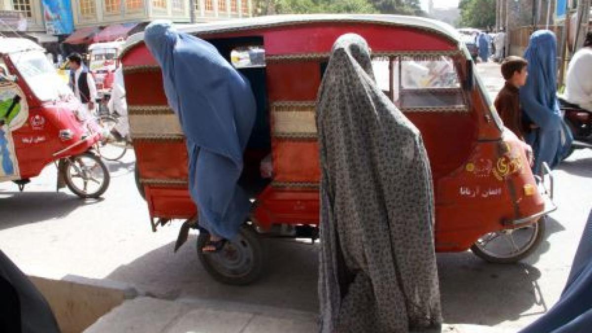 afganistan 15 civili ucisi in urma exploziei unei mine artizanale