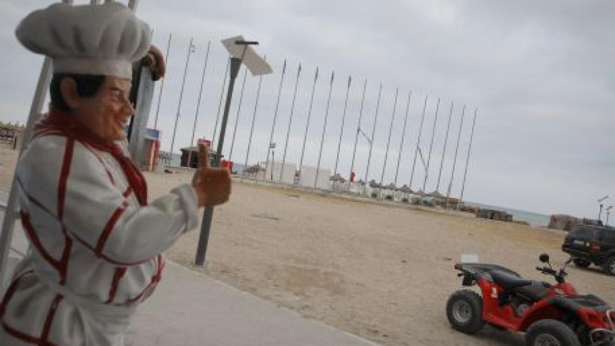 vara inca nu s a instalat in romania dovada plajele goale de la malul marii