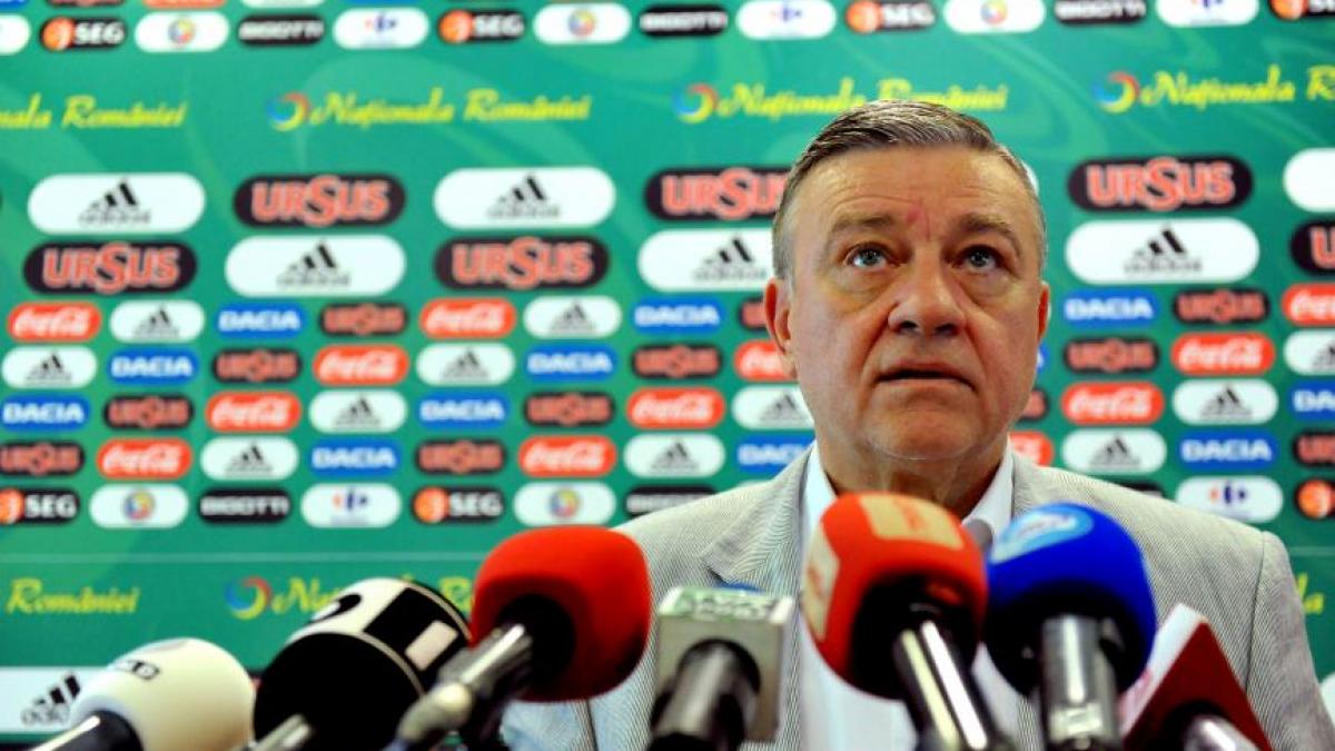 mircea sandu am fost consternat sa aflu ca razvan lucescu a decis de acum o luna sa plece