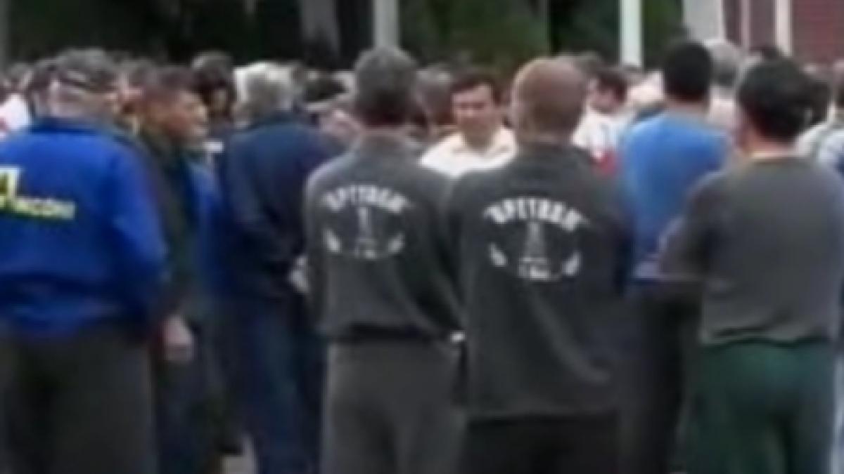 greva cu aproximativ 700 de participanti la fabrica de utilaje u petrom din ploiesti