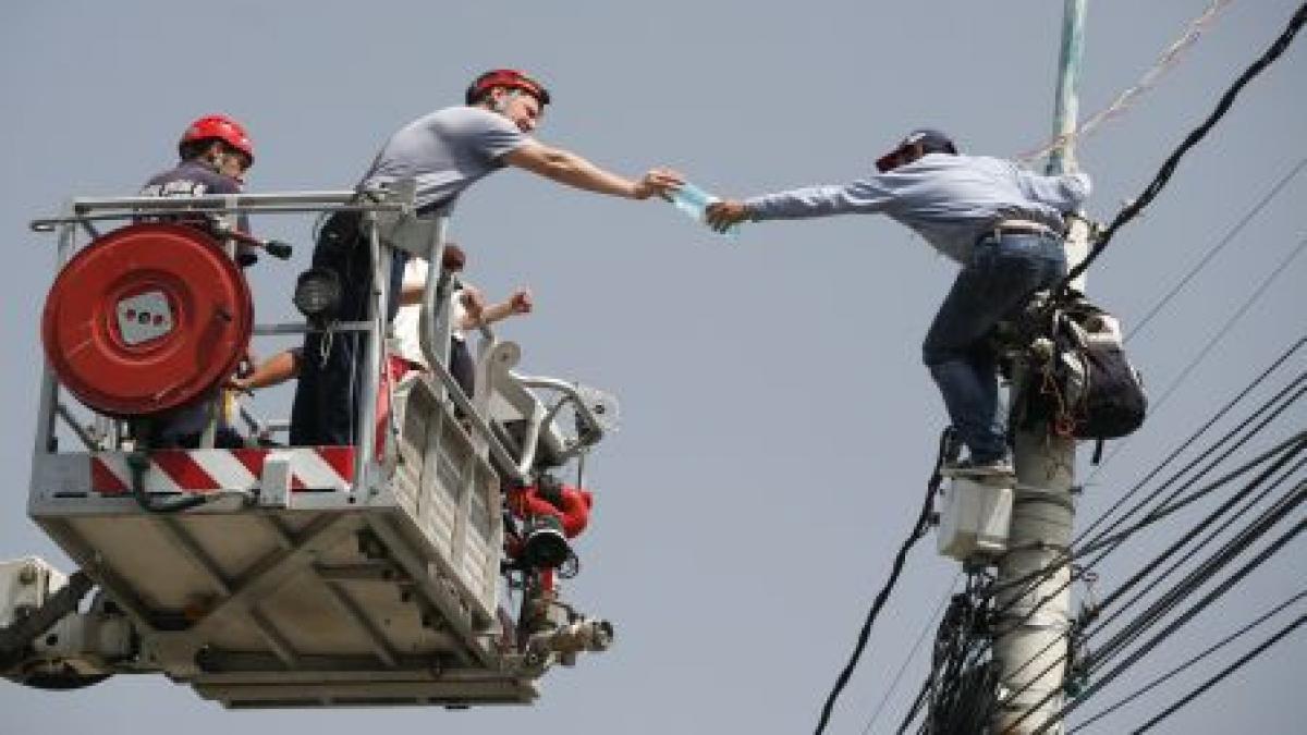 un barbat suparat ca lumea il crede violator a amenintat ca se sinucide