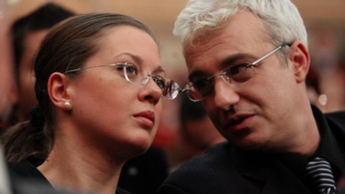 catalin crisan mire pentru a doua oara artistul s a casatorit religios