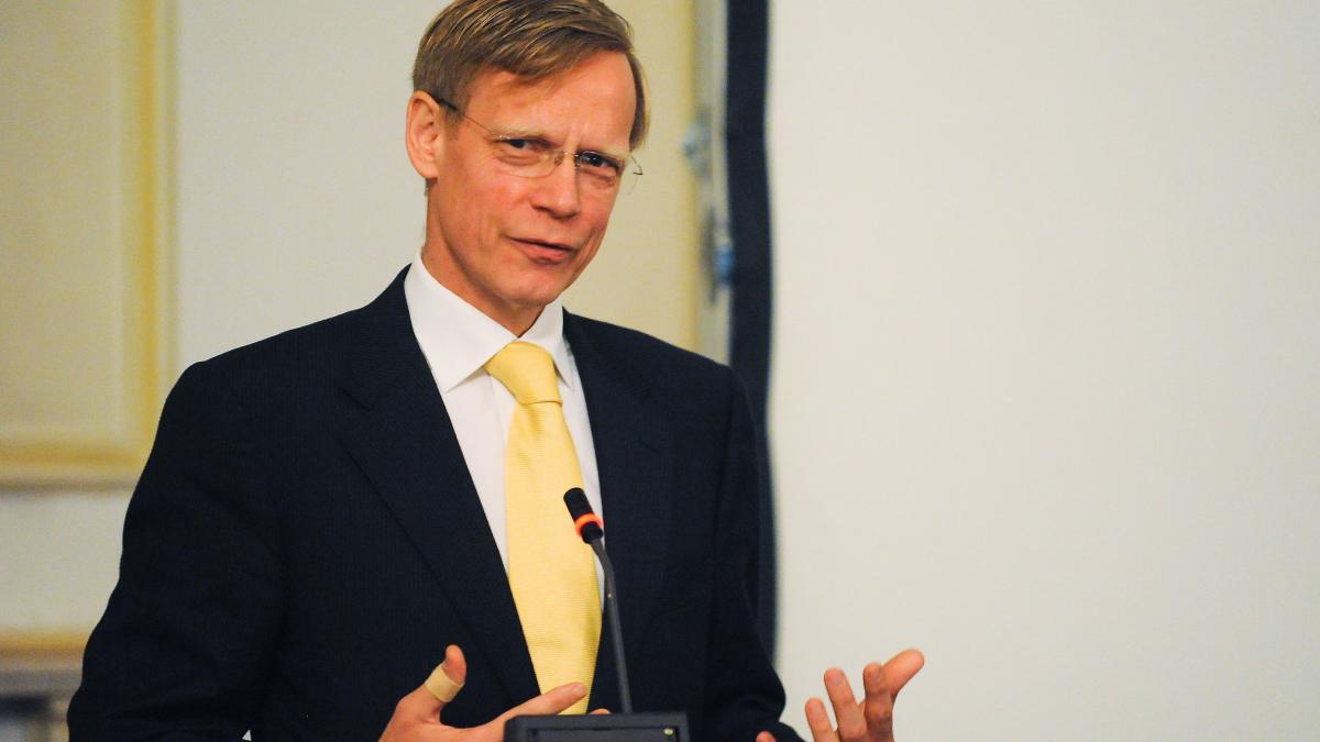 ce spune noul sef al investitorilor straini despre limitarea creditului in valuta privatizari si