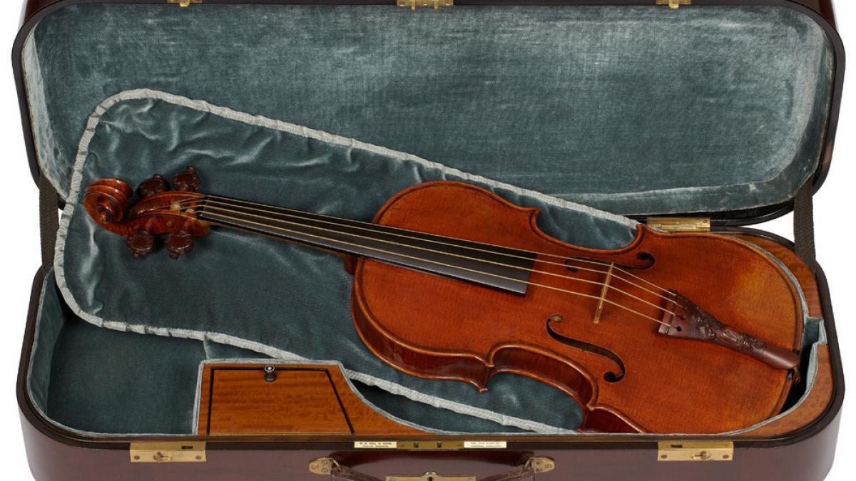 un stradivarius vandut cu un pret record 15 9 milioane de dolari oferiti caritatii in japonia