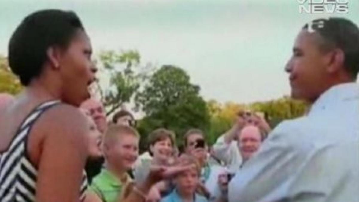 presedintele obama este mai iubit de bebelusi decat sotia sa