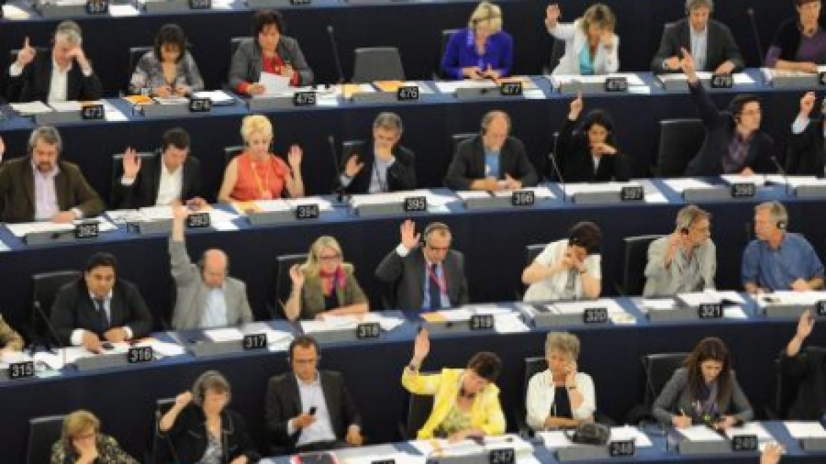 comisia europeana nu a fost informata de intentia guvernului de reorganizare administrativa