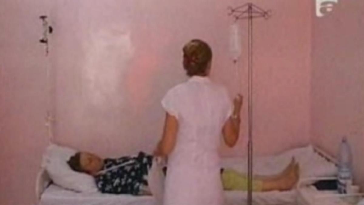 craiova trei doctori sunt taxati pentru ca au prelungit viata unor bolnavi de cancer