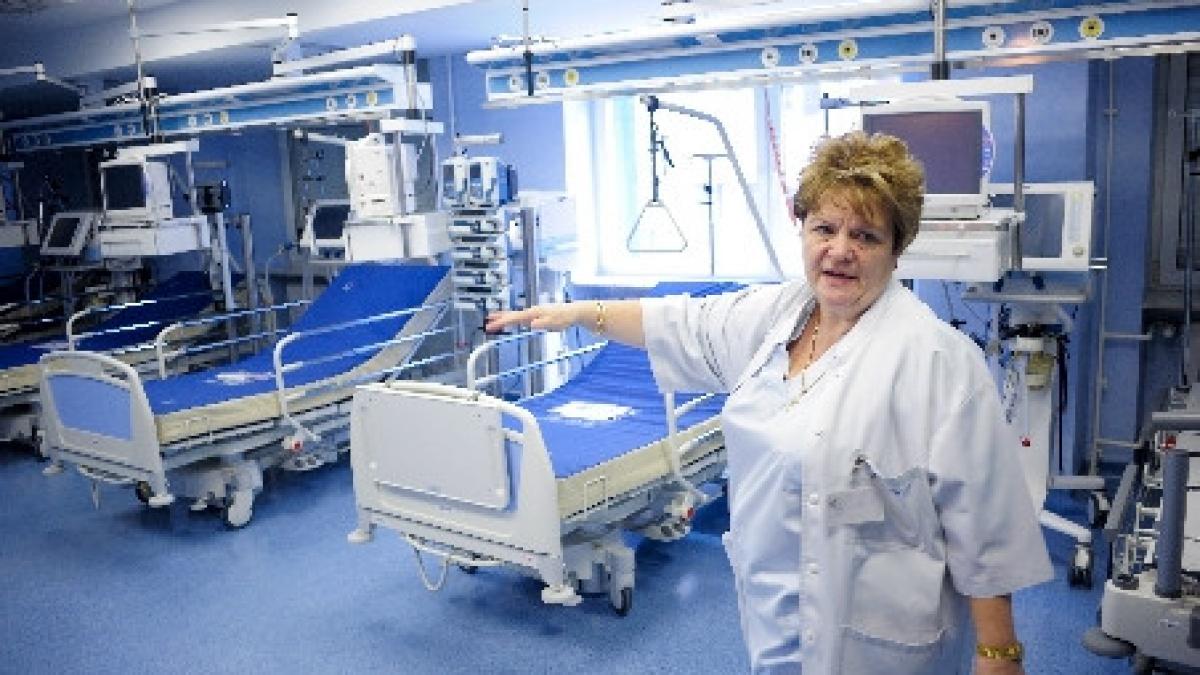 cate 2 000 euro lunar pentru zece asistente din romania salariul oferit de o clinica din germania