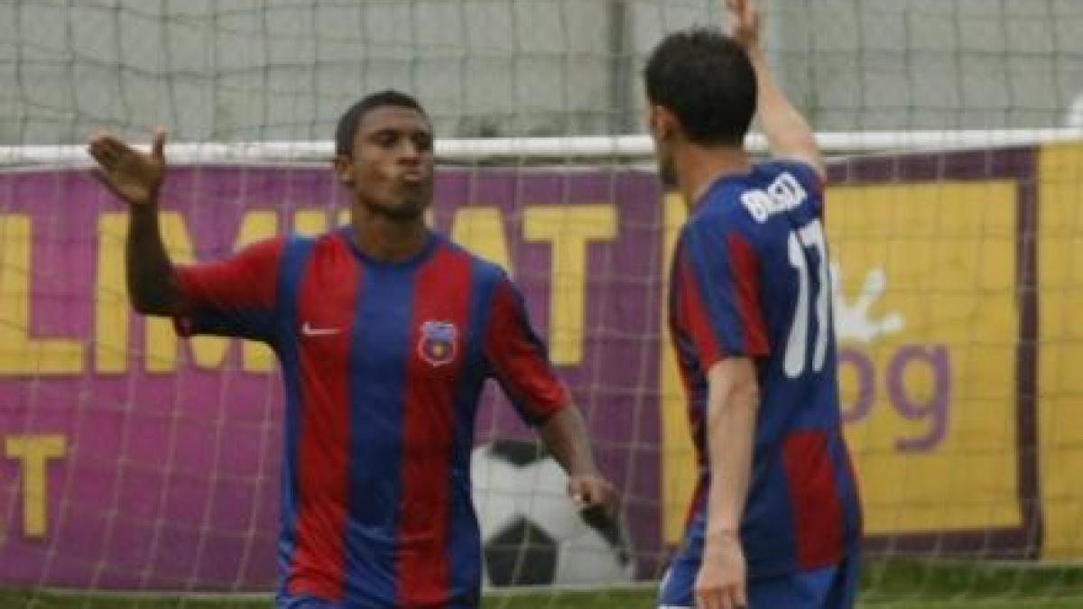 otelul si rapid au pierdut primele amicale ale verii victorii pentru cfr cluj si steaua