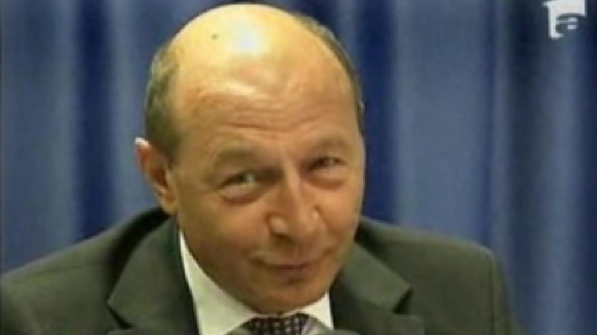 traian basescu confundat cu emil boc la consiliul european