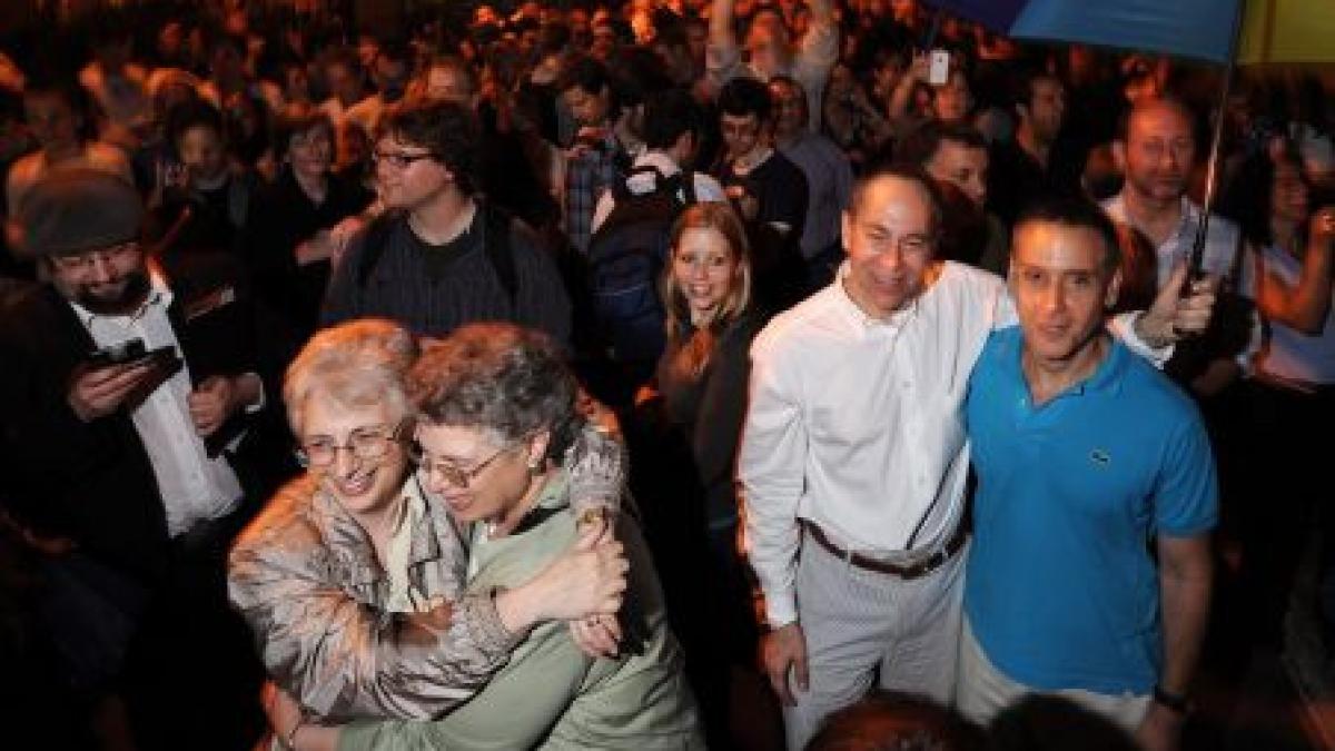 casatoria intre persoane de acelasi sex aprobata in statul new york